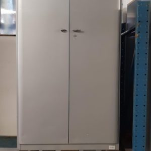 ARMADIO IN FERRO MEDIO CON TOP ACERO