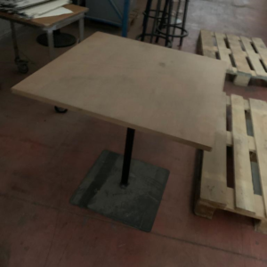 TALOVO BAR CON PIANO IN LEGNO